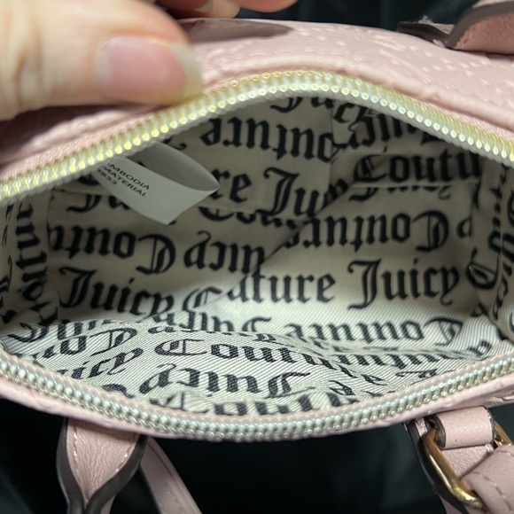 Juicy Couture NWOT's - Womens Pink Small Monogram Crossbody Purse - Picture 8 of 10